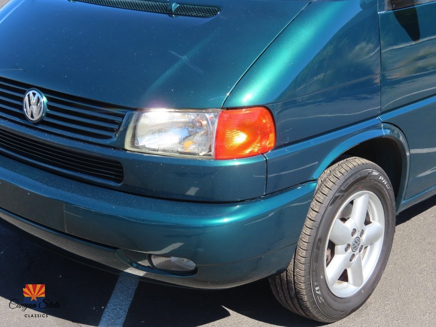 Used 2003 Volkswagen Eurovan MV image 29