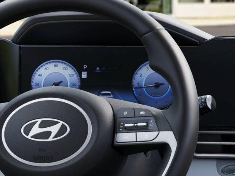 New 2025 Hyundai Elantra Limited FWD image 14
