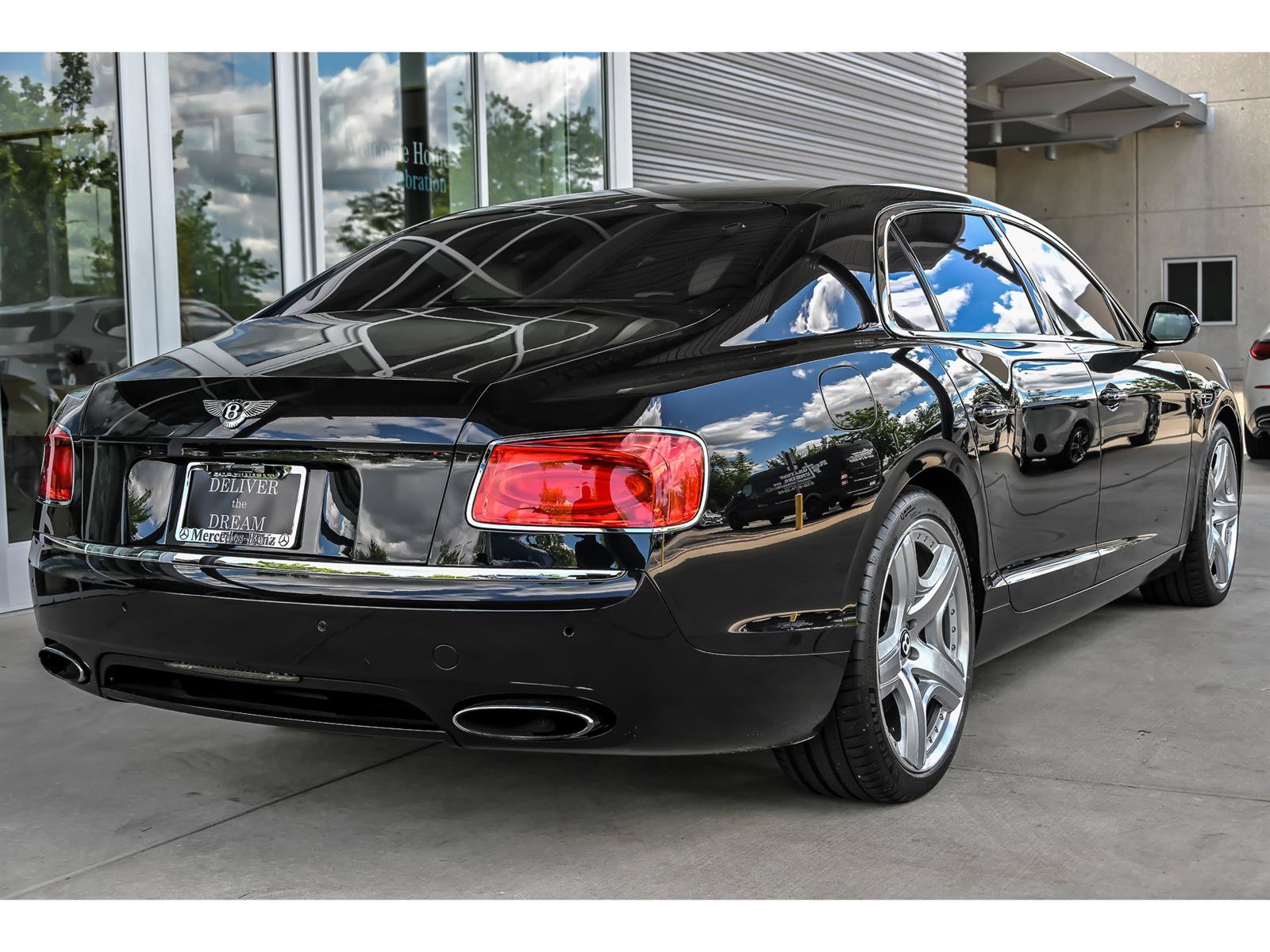 Used 2014 Bentley Flying Spur W12 AWD/4WD image 8
