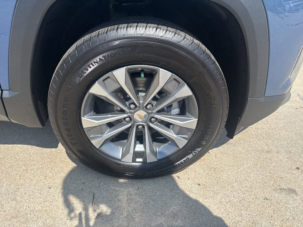 New 2026 Chevrolet Equinox LT w/ Safety and Technology Package image 5