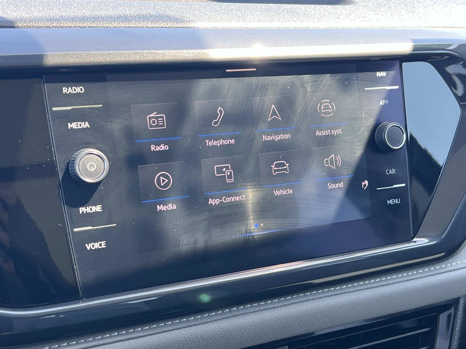 Certified 2022 Volkswagen Taos SEL FWD image 14