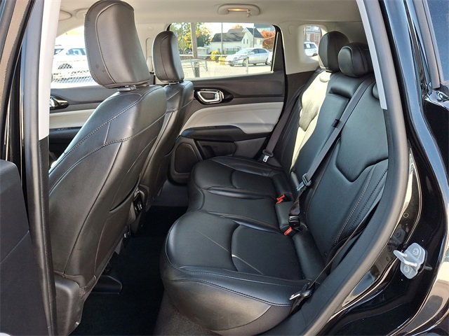 Used 2022 Jeep Compass Limited image 10