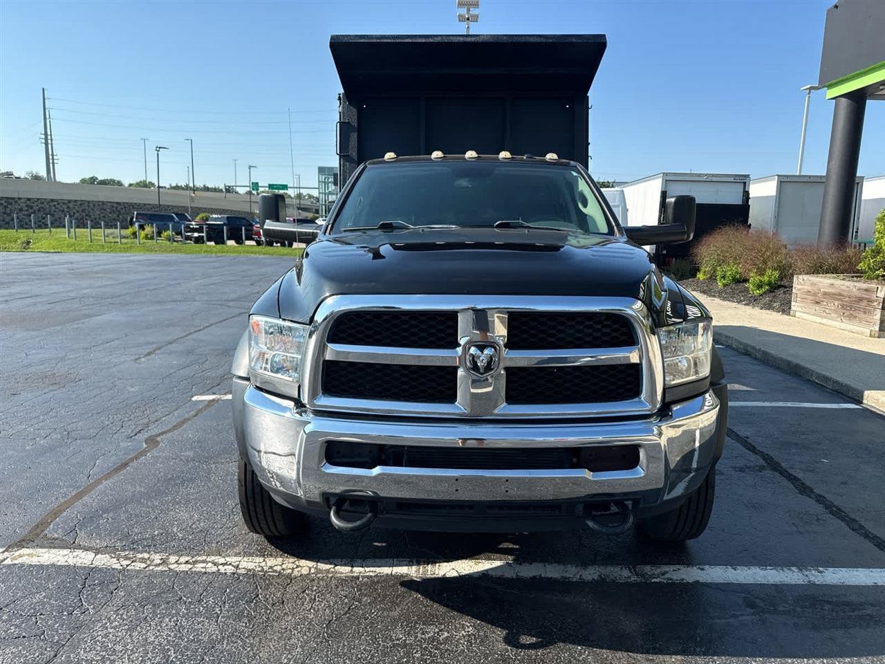 Used 2018 RAM 4500 Tradesman w/ Chrome Appearance Group AWD/4WD image 3