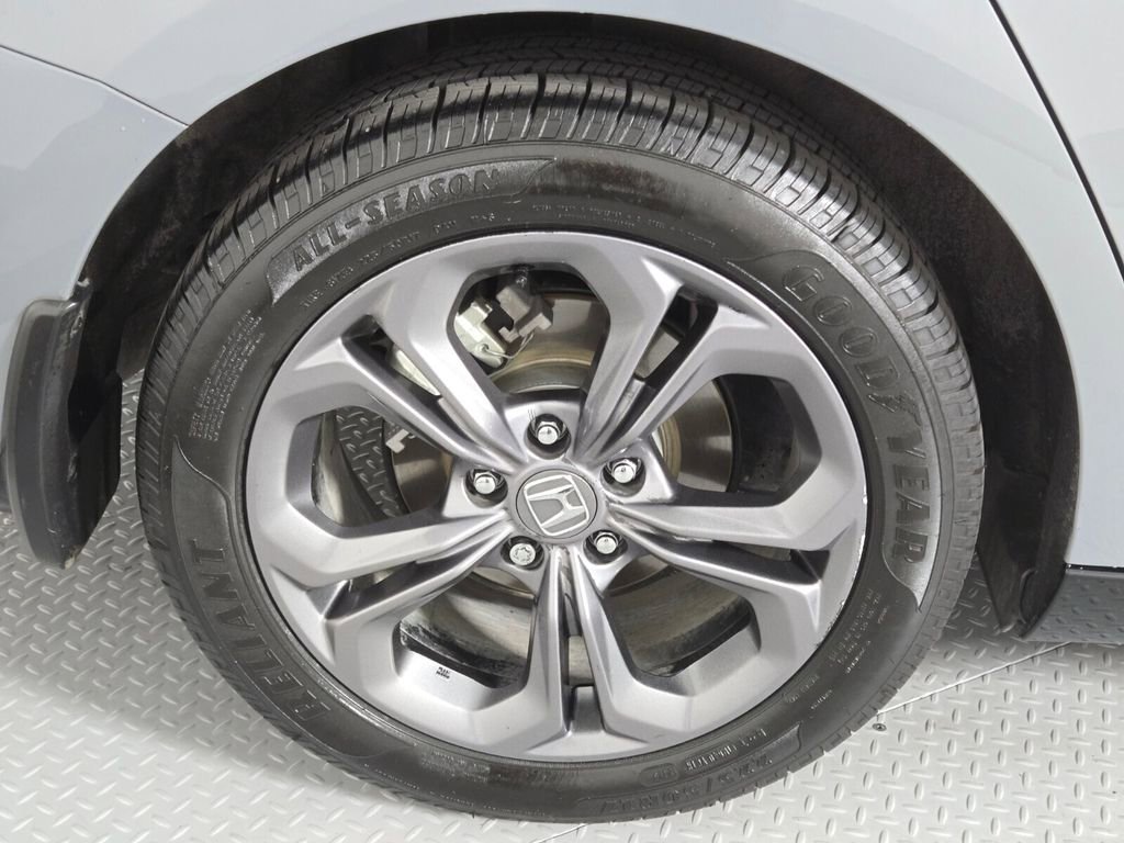 Used 2024 Honda Accord EX-L image 11