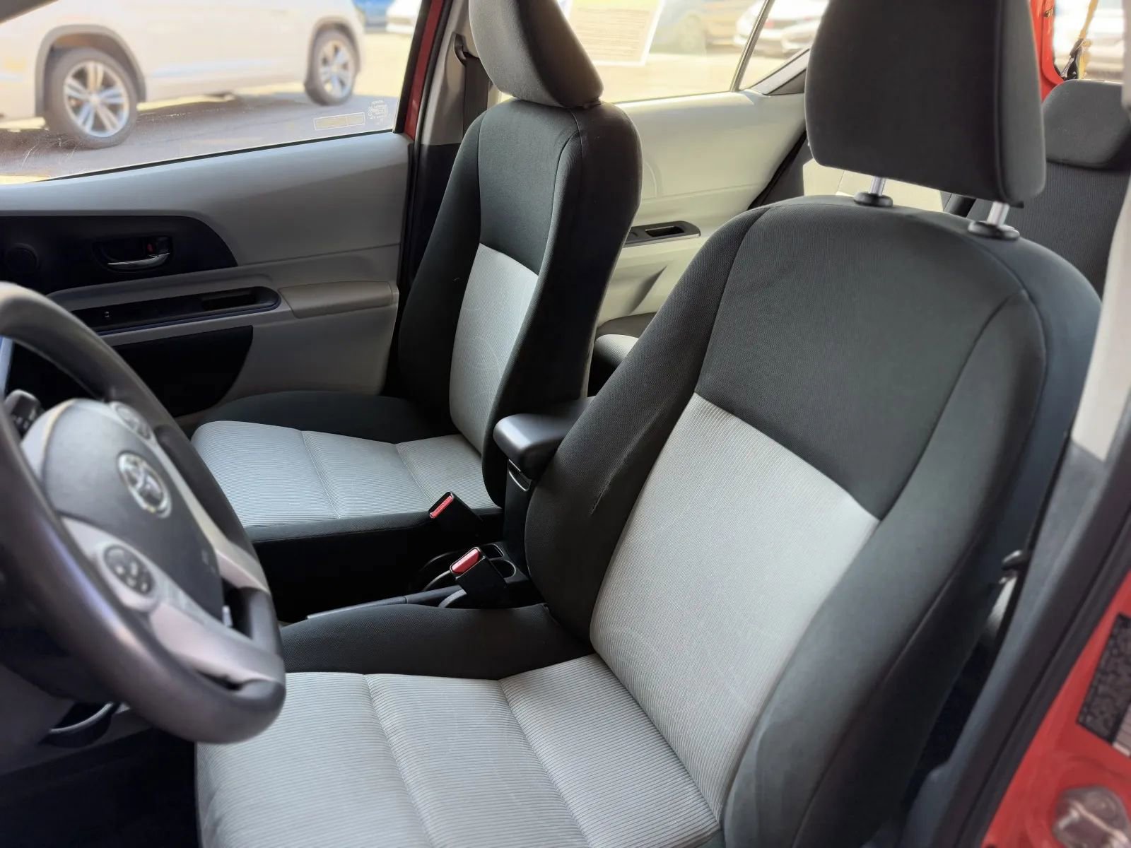 Used 2013 Toyota Prius C Three image 13