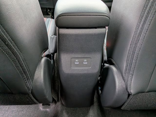 New 2026 Nissan Kicks SR w/ Cold Weather Package image 10