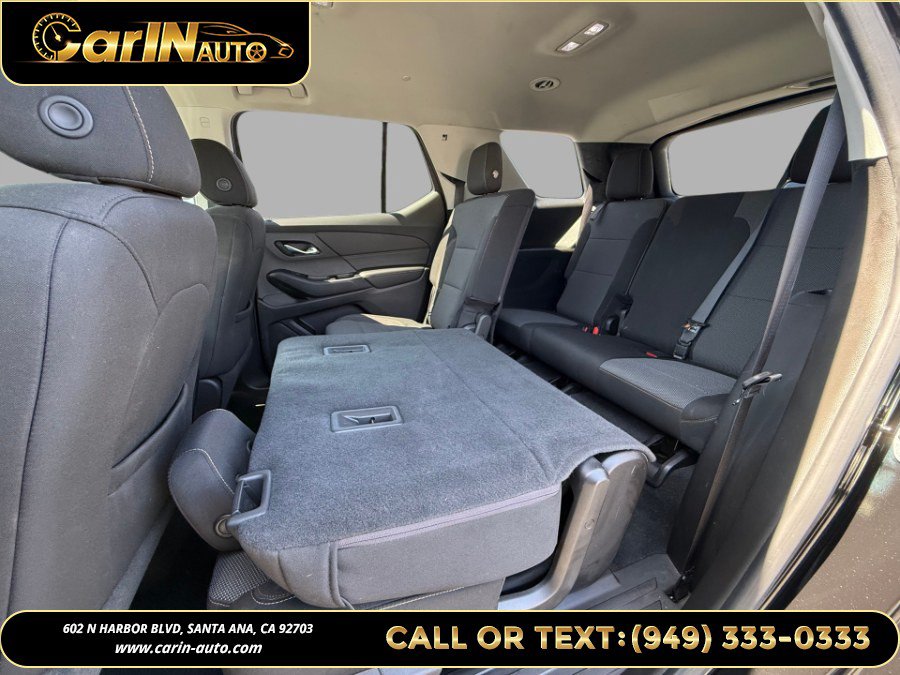 Used 2018 Chevrolet Traverse LS w/ LPO, Floor Liner Package FWD image 18
