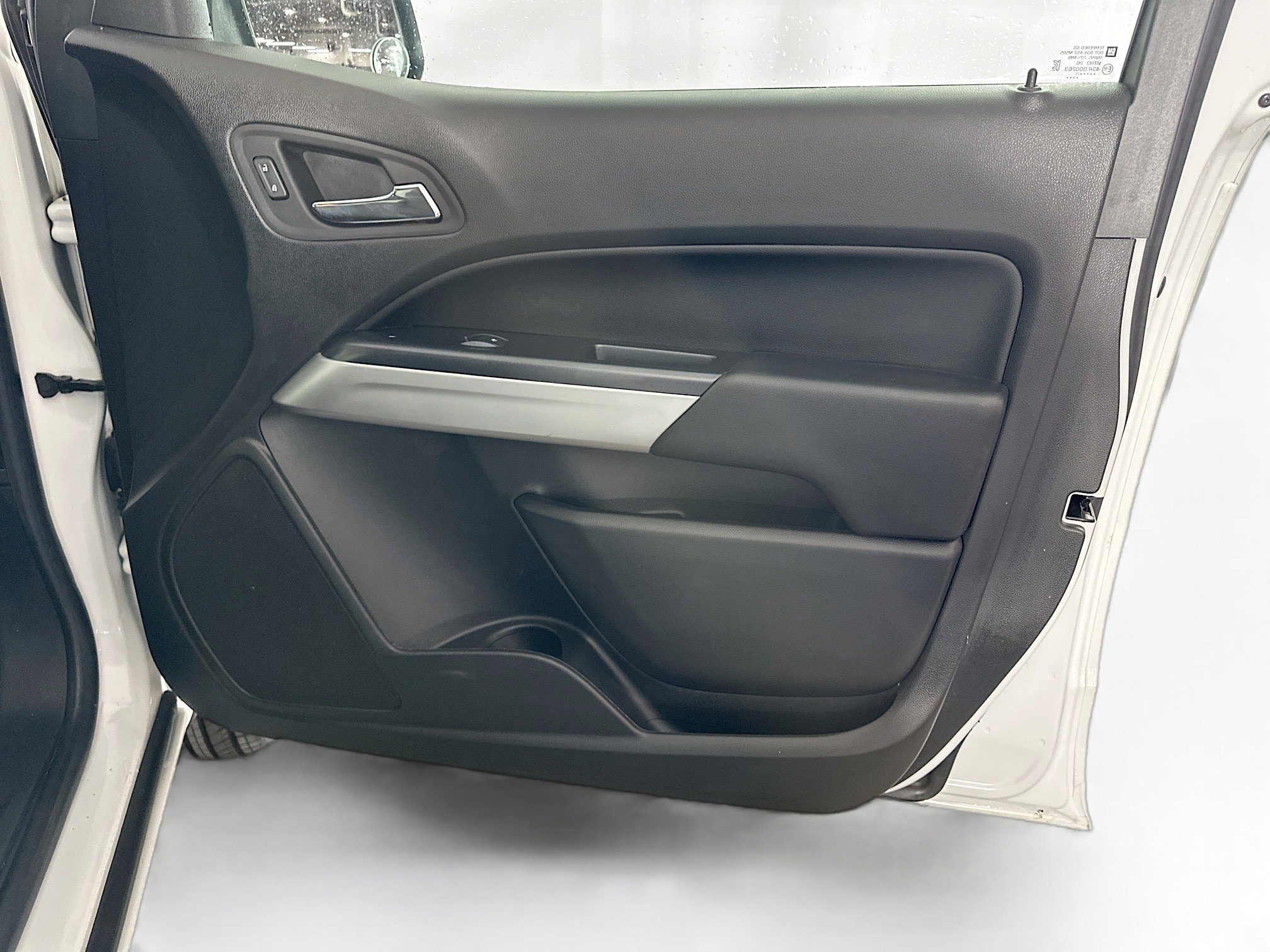 Used 2021 Chevrolet Colorado LT w/ Fleet Safety Package image 29