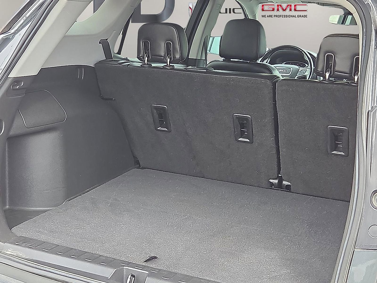 Certified 2020 GMC Terrain SLT FWD image 9