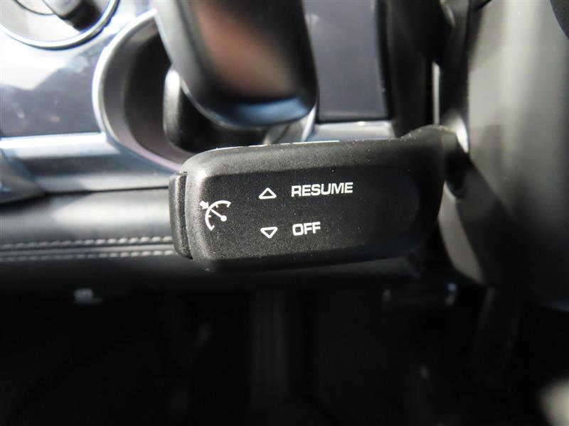 Used 2013 Porsche Panamera GTS image 23