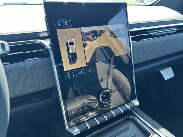 New 2026 GMC Sierra EV Elevation image 17