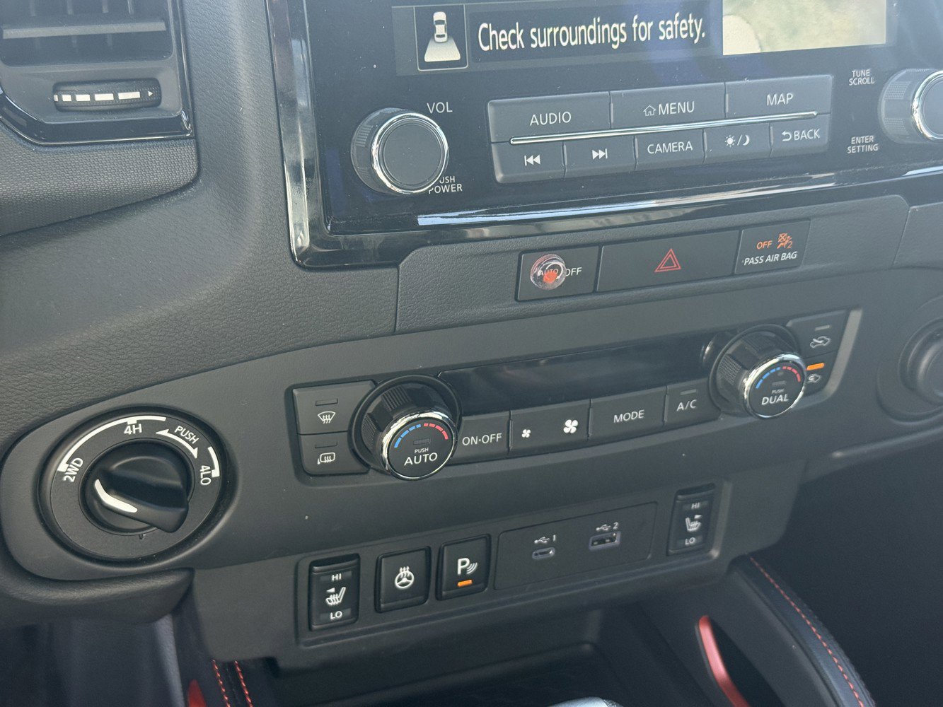 Used 2023 Nissan Frontier PRO-4X w/ Pro-4X Premium Package image 14