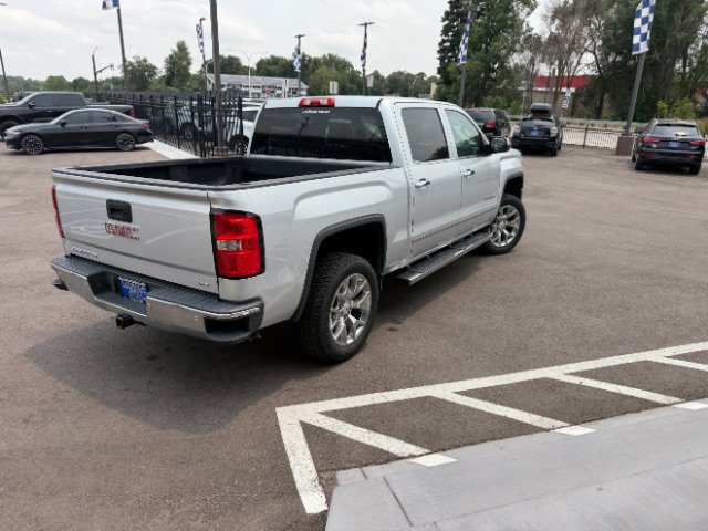 Used 2015 GMC Sierra 1500 SLT w/ SLT Crew Cab Value Package RWD image 16