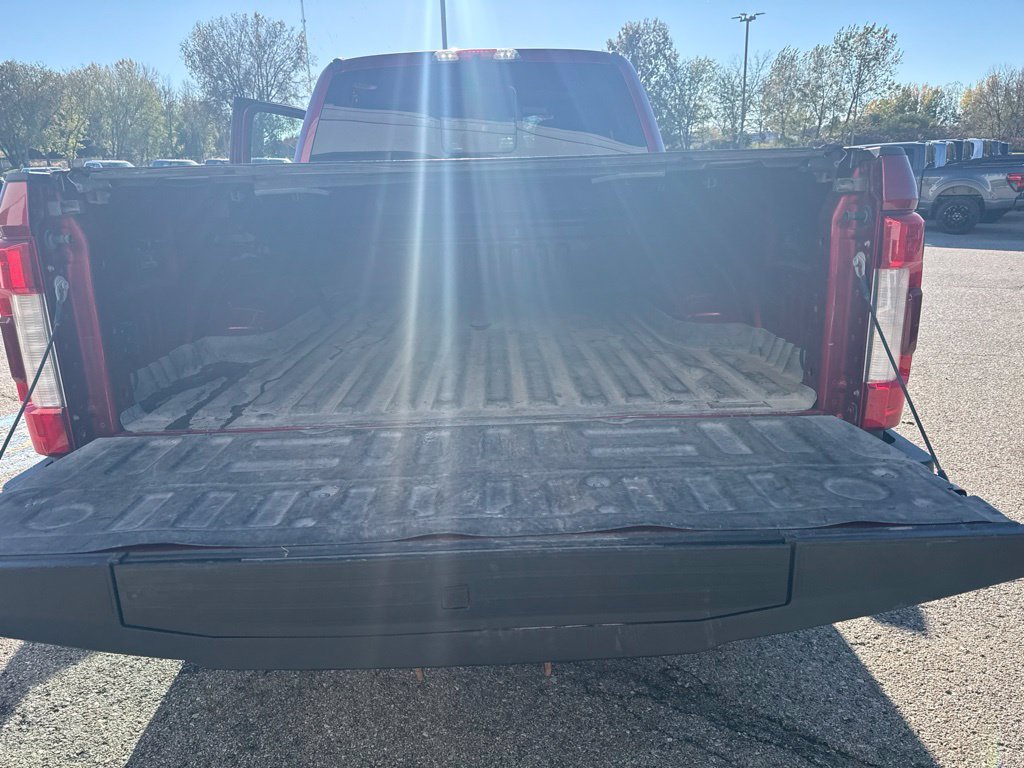 Used 2018 Ford F250 Lariat w/ Lariat Ultimate Package AWD/4WD image 9