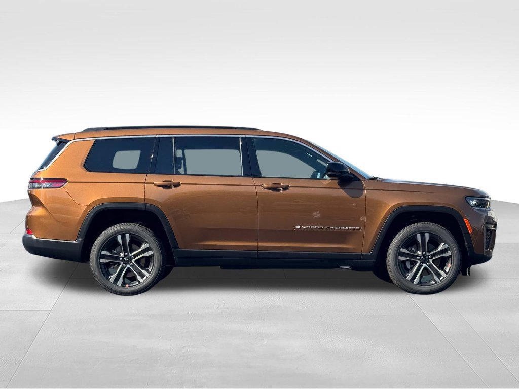 New 2027 Jeep Grand Cherokee L Limited AWD/4WD image 8