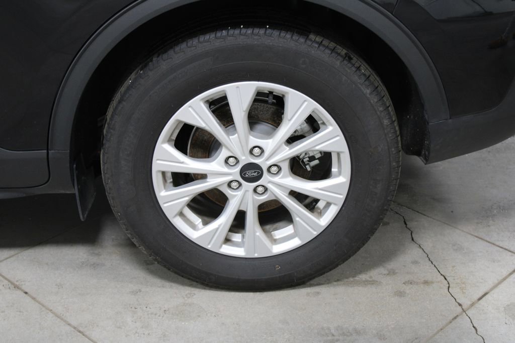 Used 2024 Ford Escape Active image 17