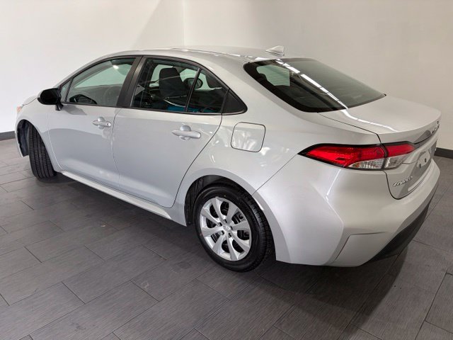 Used 2024 Toyota Corolla LE FWD image 3