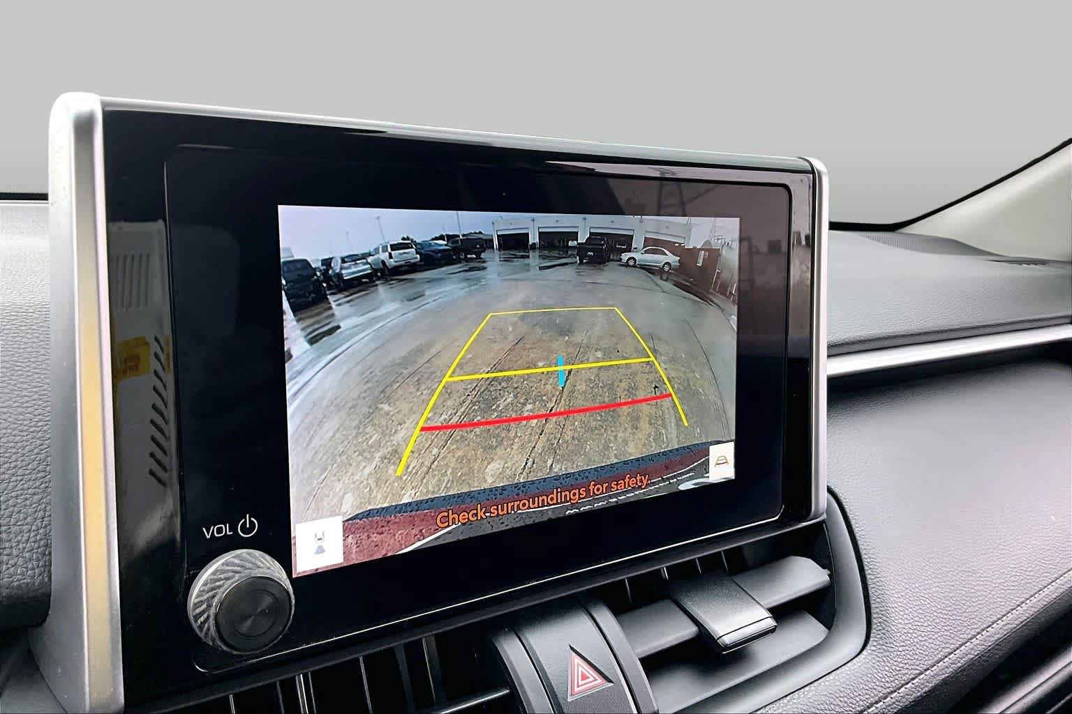 Used 2023 Toyota RAV4 XLE w/ Convenience Package FWD image 25