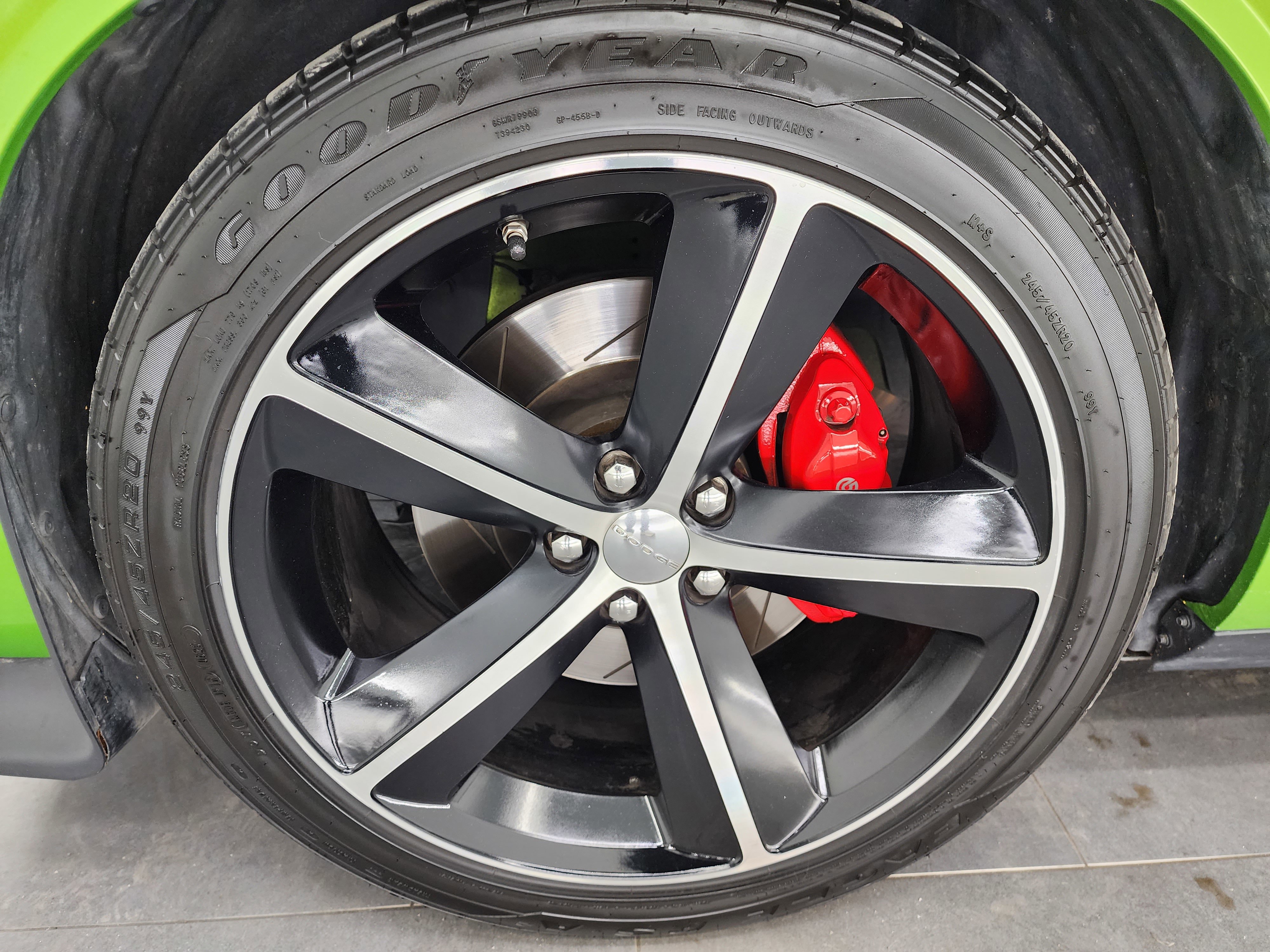 Used 2011 Dodge Challenger SRT8 w/ Green w/Envy Group image 73