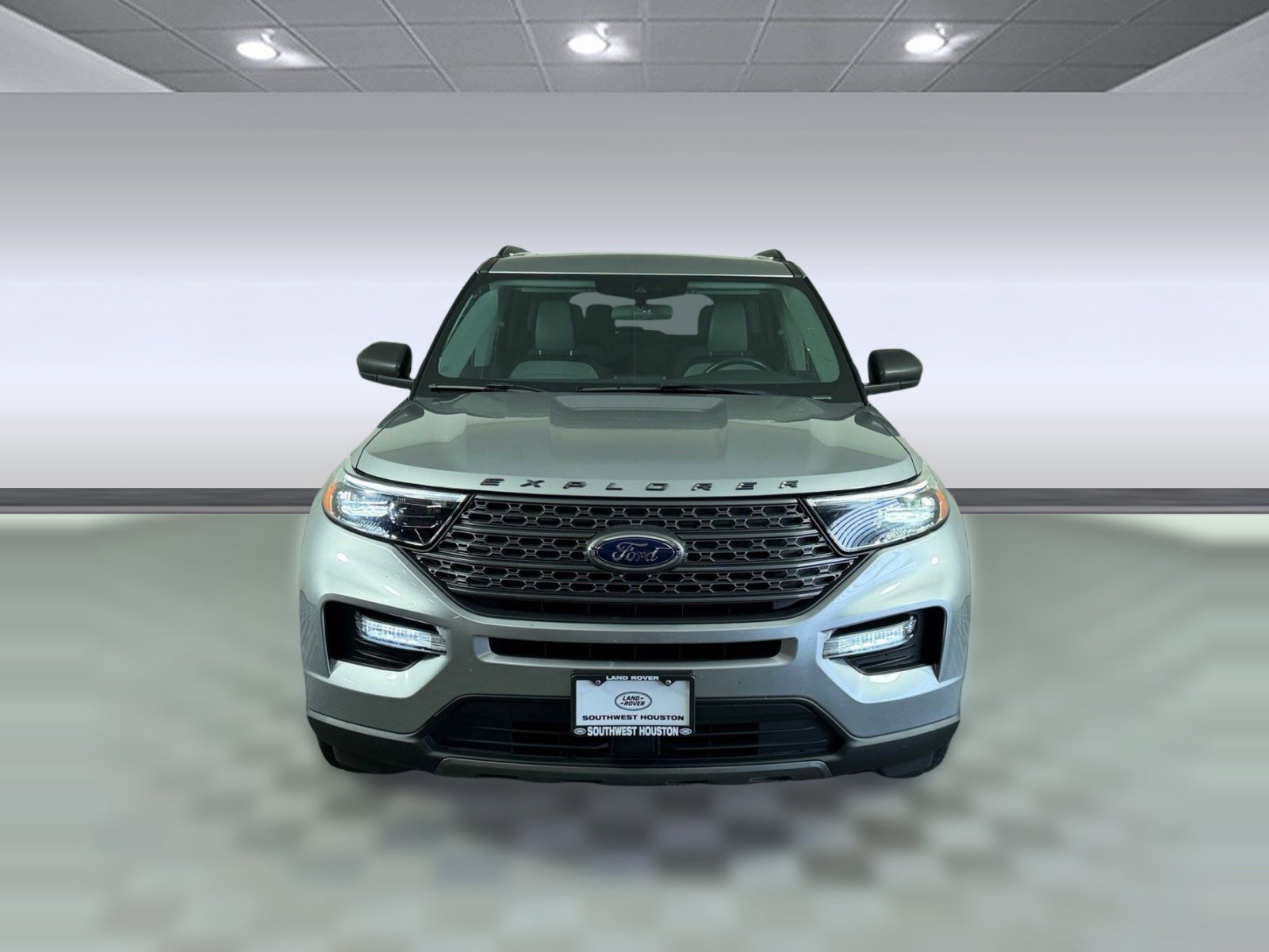 Used 2021 Ford Explorer XLT w/ Equipment Group 202A RWD image 6