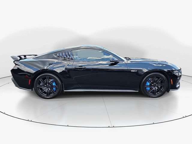 Used 2024 Ford Mustang GT Premium RWD image 2