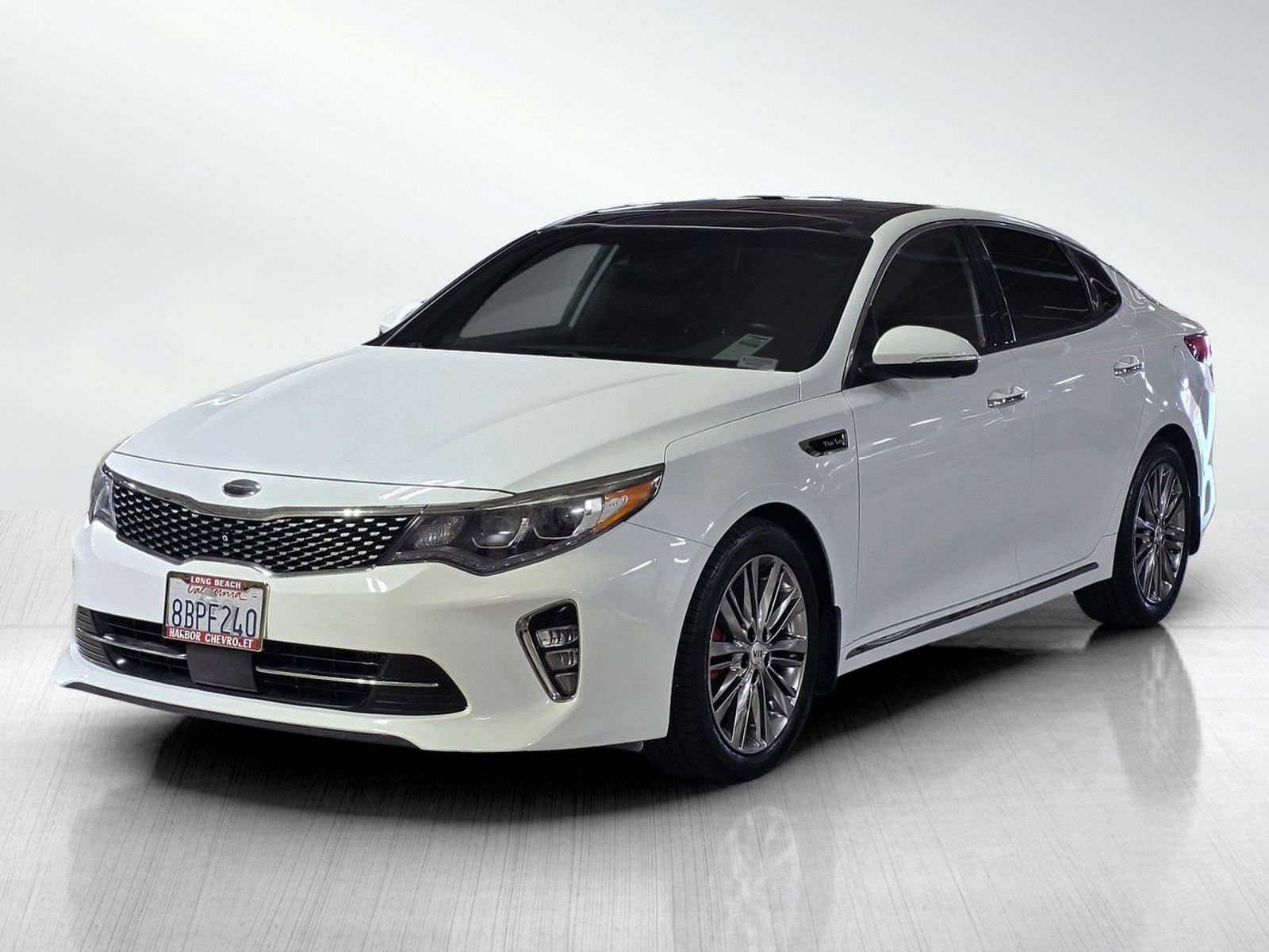 Used 2018 Kia Optima SX w/ Technology Package FWD image 3