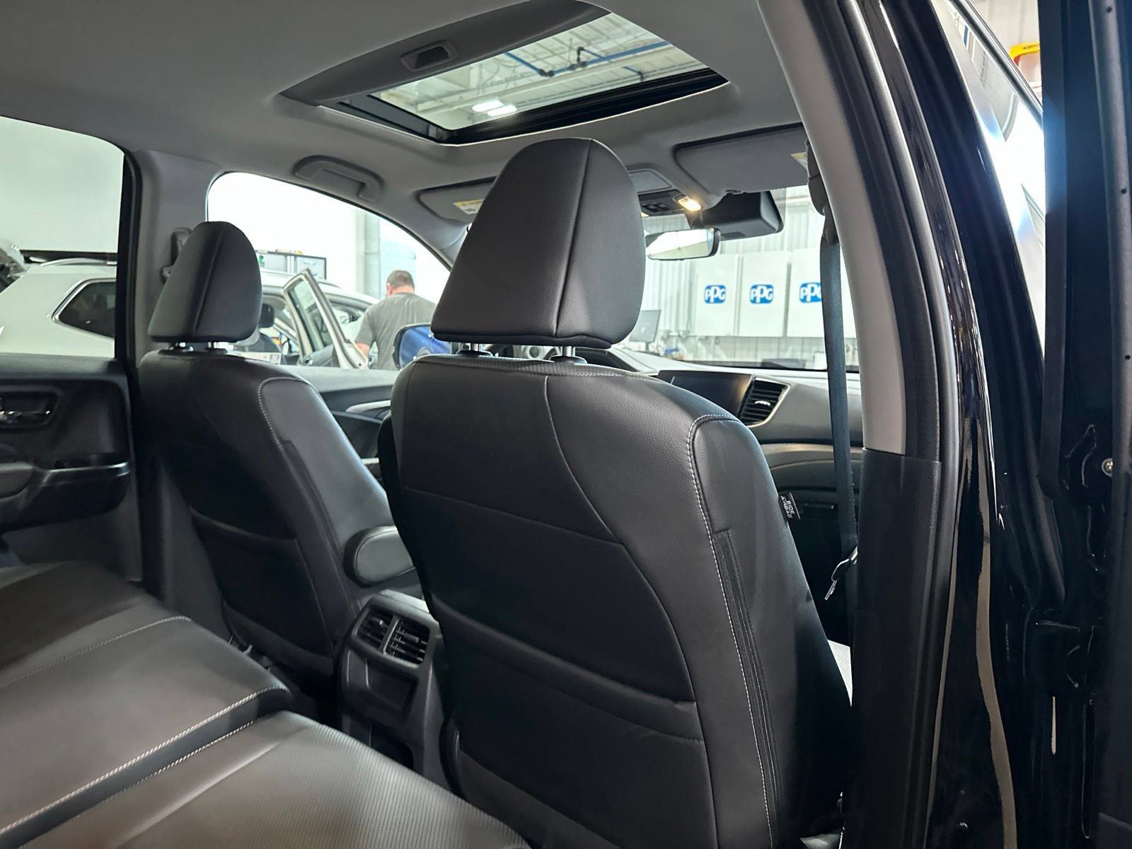 Used 2023 Honda Ridgeline RTL image 32