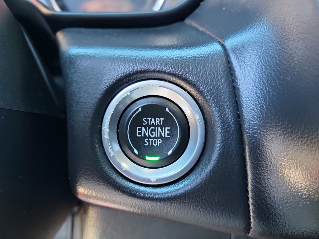 Used 2021 Chevrolet Tahoe Z71 image 22