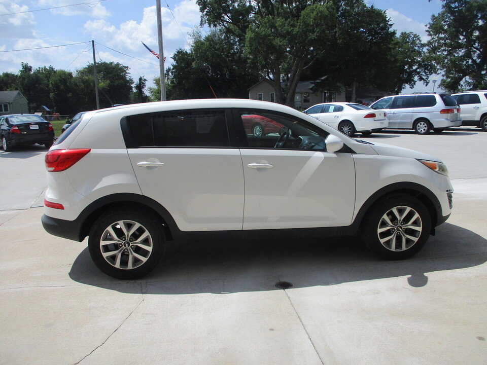 Used 2016 Kia Sportage LX FWD image 16