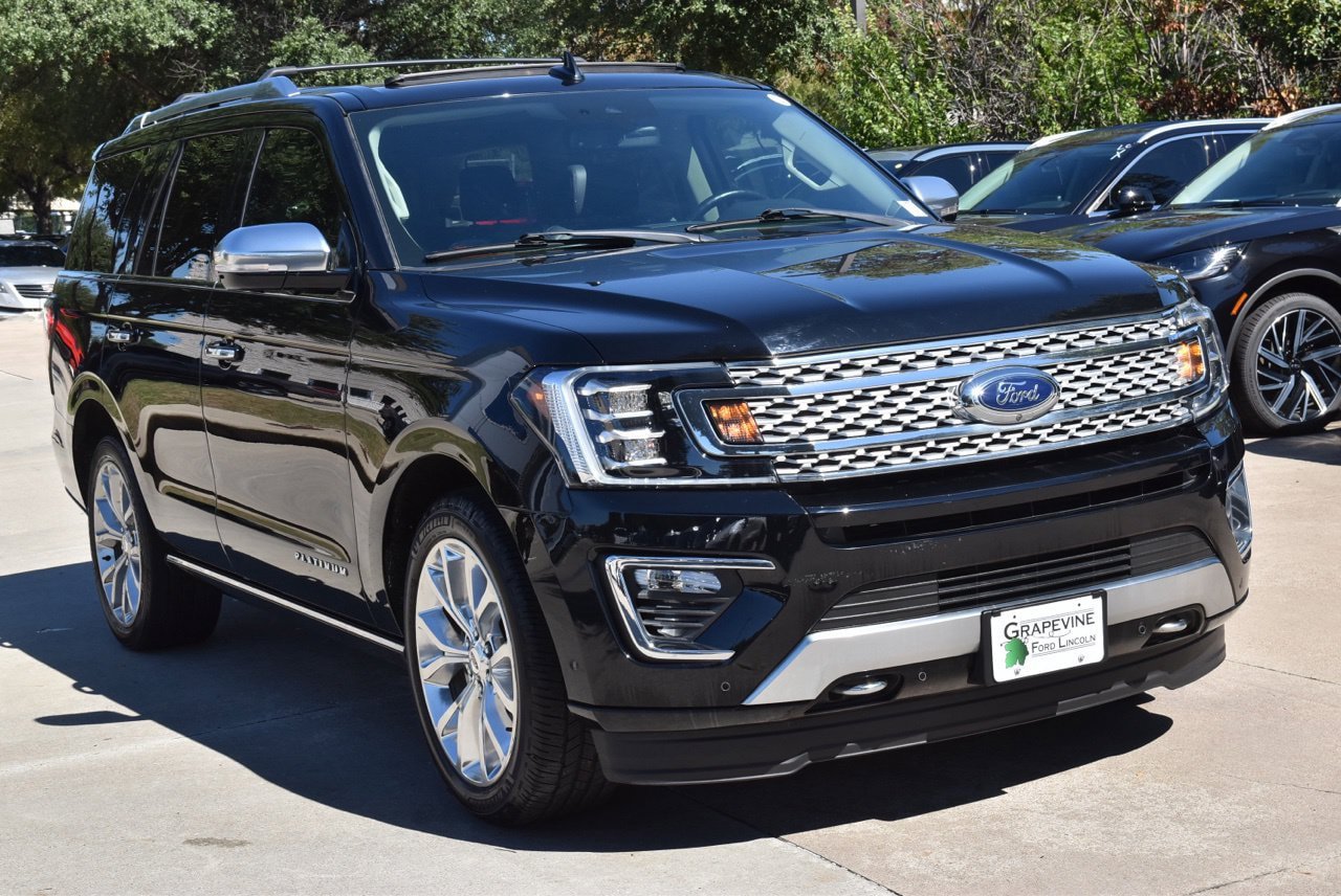 Used 2018 Ford Expedition Platinum AWD/4WD image 4