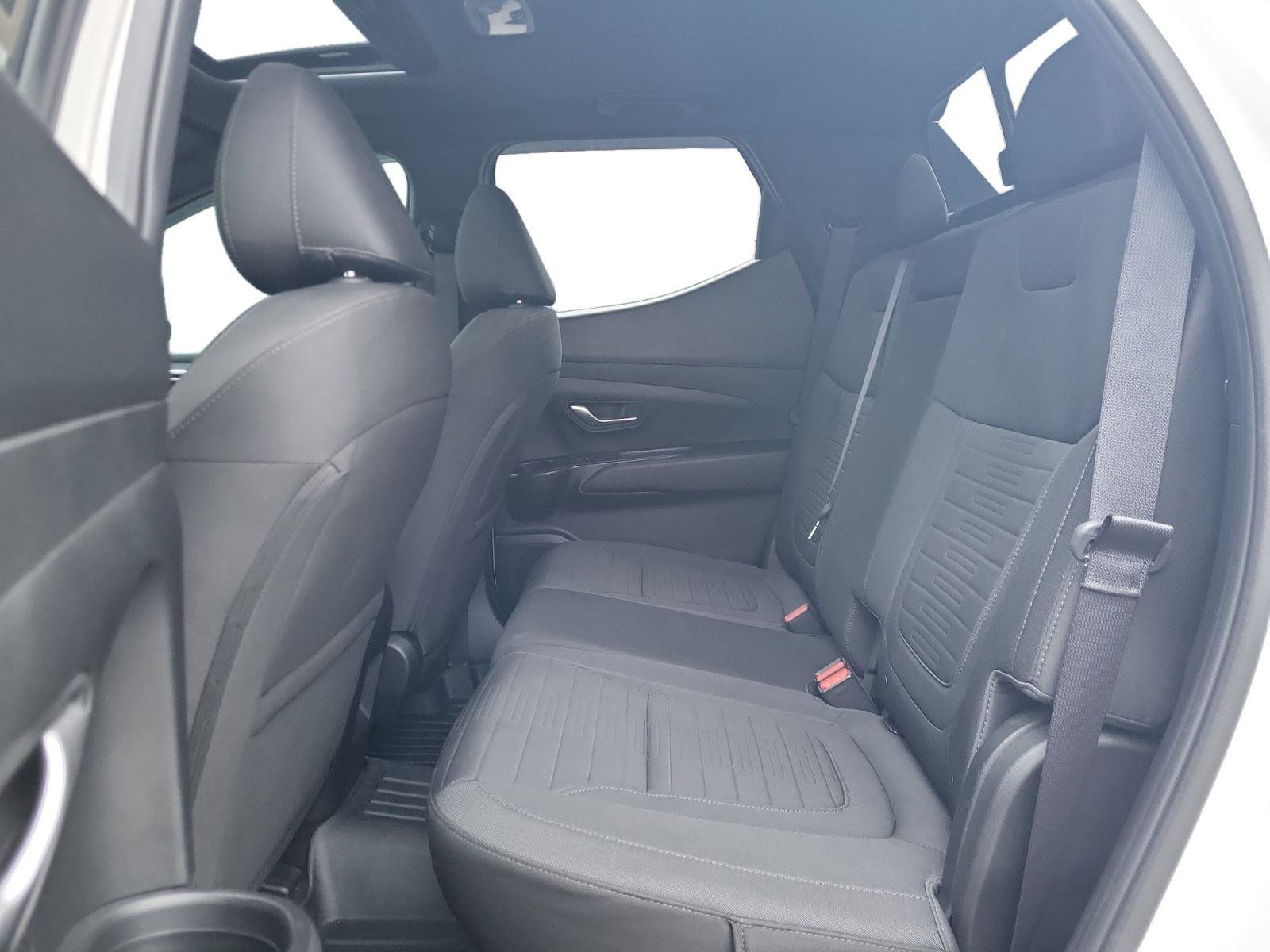 Used 2023 Hyundai Santa Cruz SEL w/ Activity Package image 21