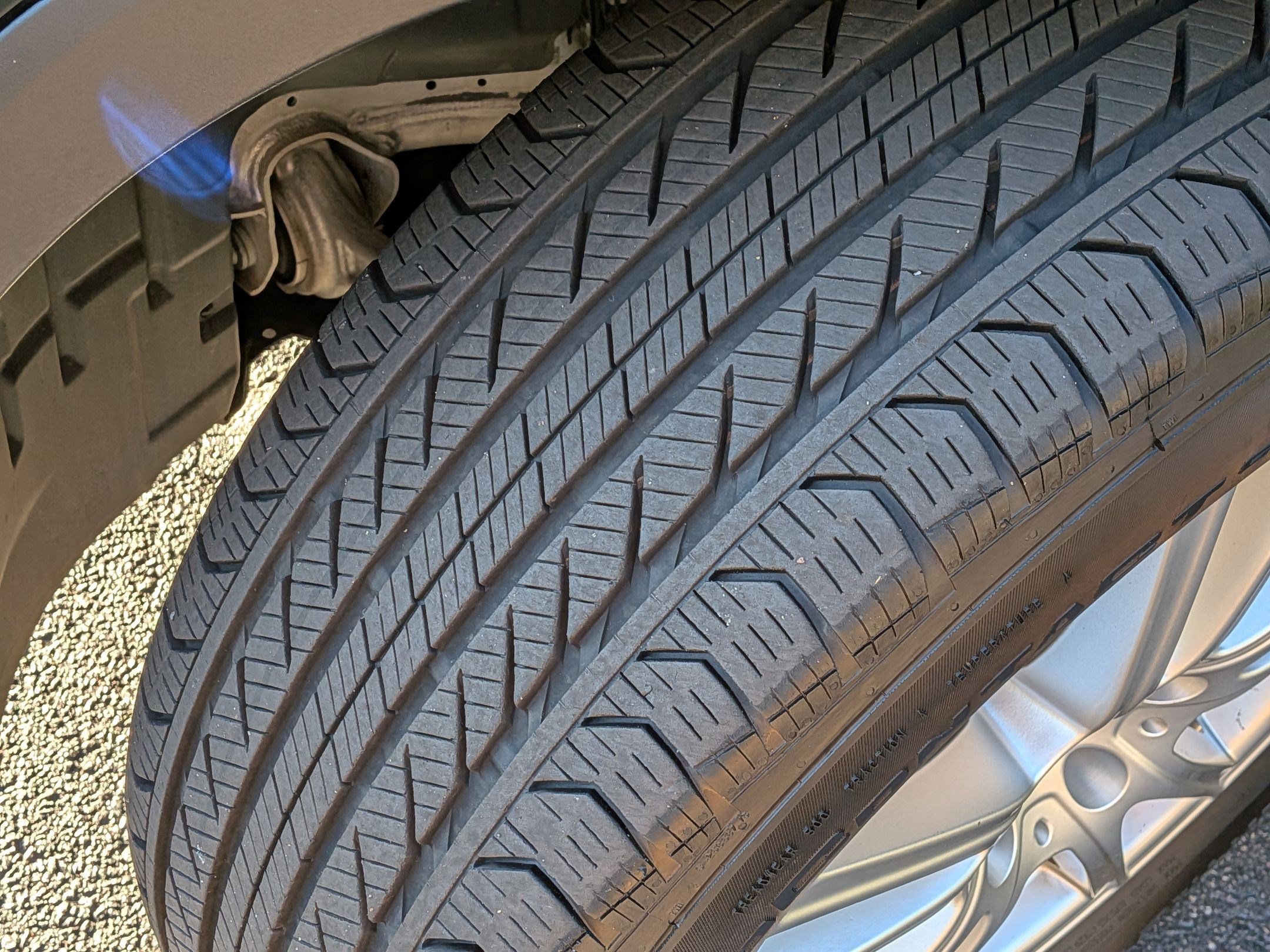 Certified 2025 Mercedes-Benz GLC 300 4MATIC image 12