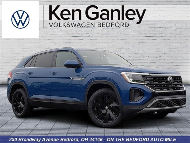 New 2025 Volkswagen Atlas Cross Sport SE image 1