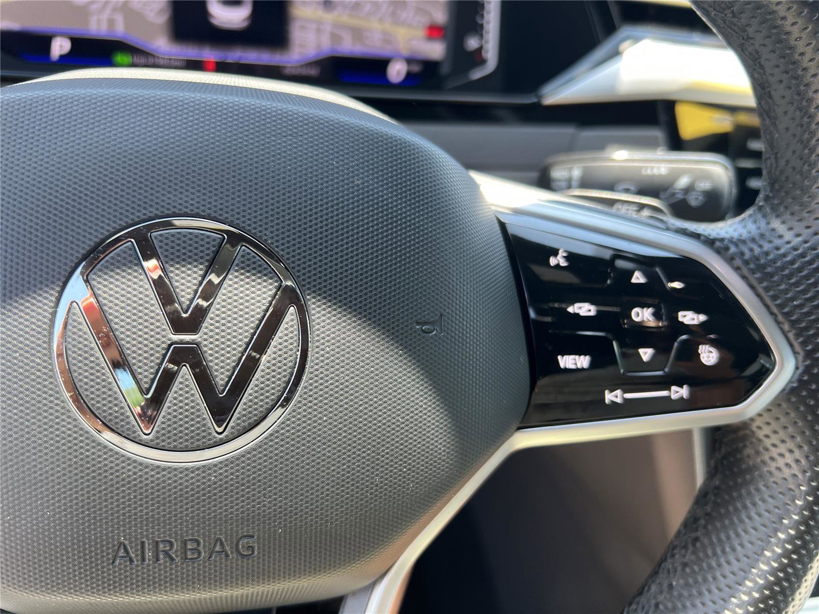 Used 2023 Volkswagen Arteon SEL Premium AWD/4WD image 13