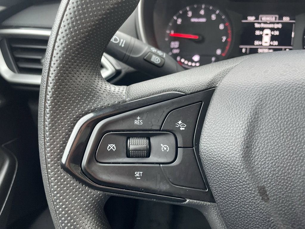 Used 2023 Chevrolet TrailBlazer LS image 18