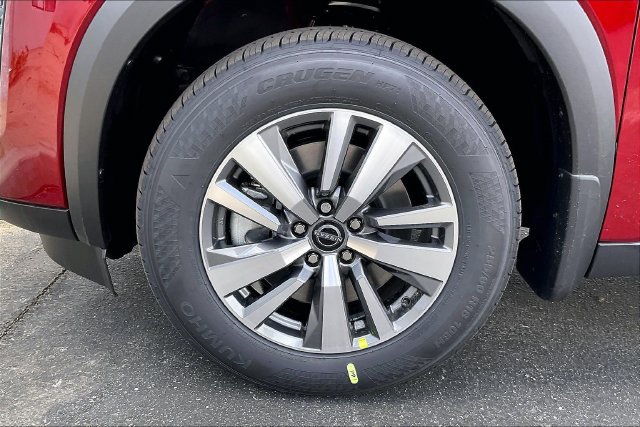 New 2026 Nissan Pathfinder SL FWD image 9