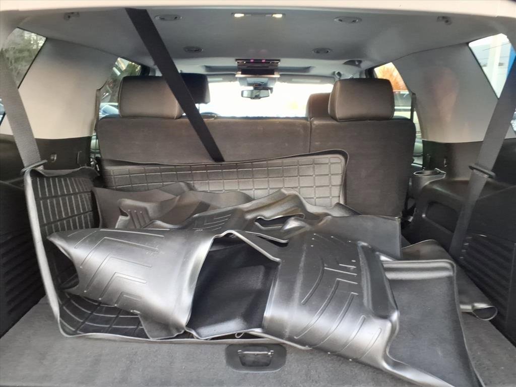 Used 2020 GMC Yukon SLT w/ Open Road Package image 19