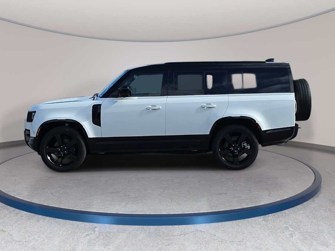 New 2026 Land Rover Defender 130 X-Dynamic SE AWD/4WD image 7