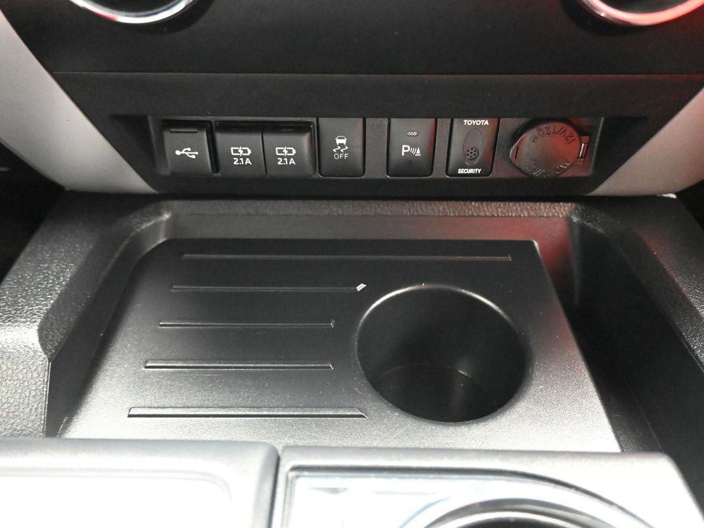 Used 2021 Toyota Tundra Platinum image 20