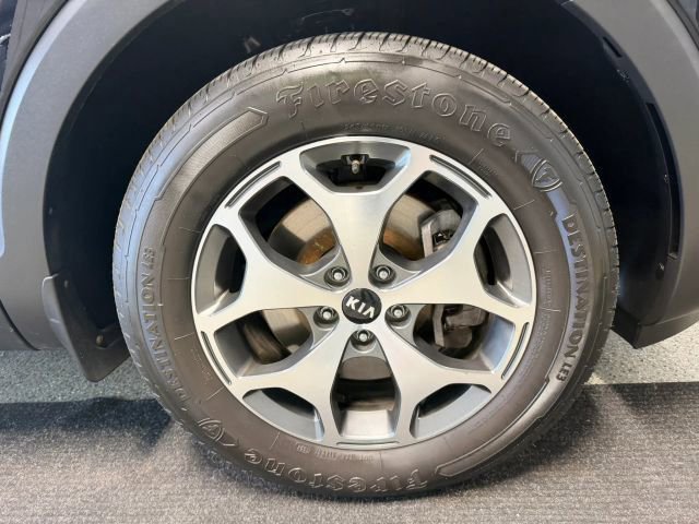 Used 2021 Kia Telluride EX AWD/4WD image 17