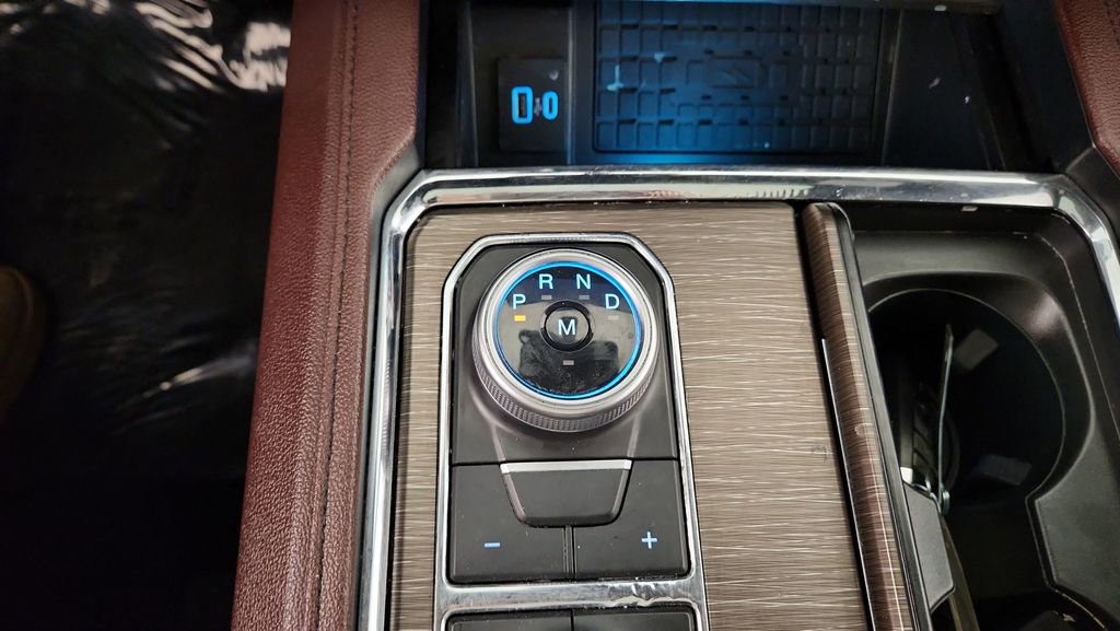 Used 2022 Ford Expedition Max Limited image 34