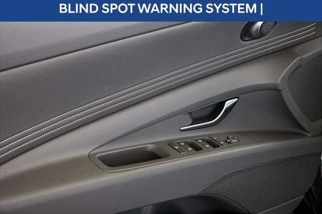 Used 2024 Hyundai Elantra SEL w/ Convenience Package FWD image 14