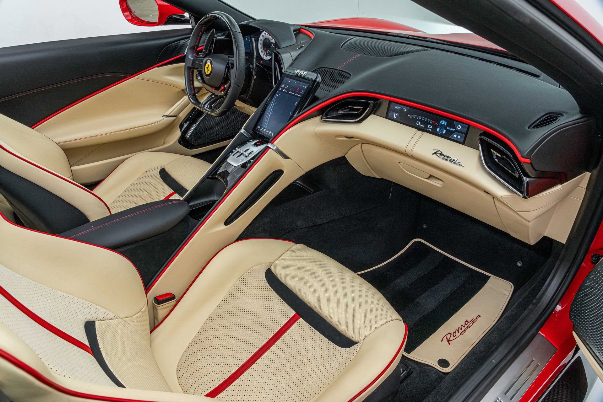 Certified 2025 Ferrari Roma Spider RWD image 36