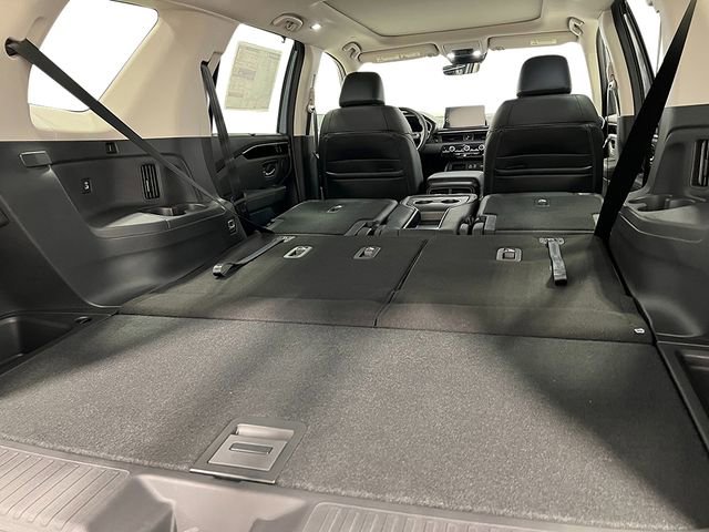 New 2025 Honda Pilot Touring image 36