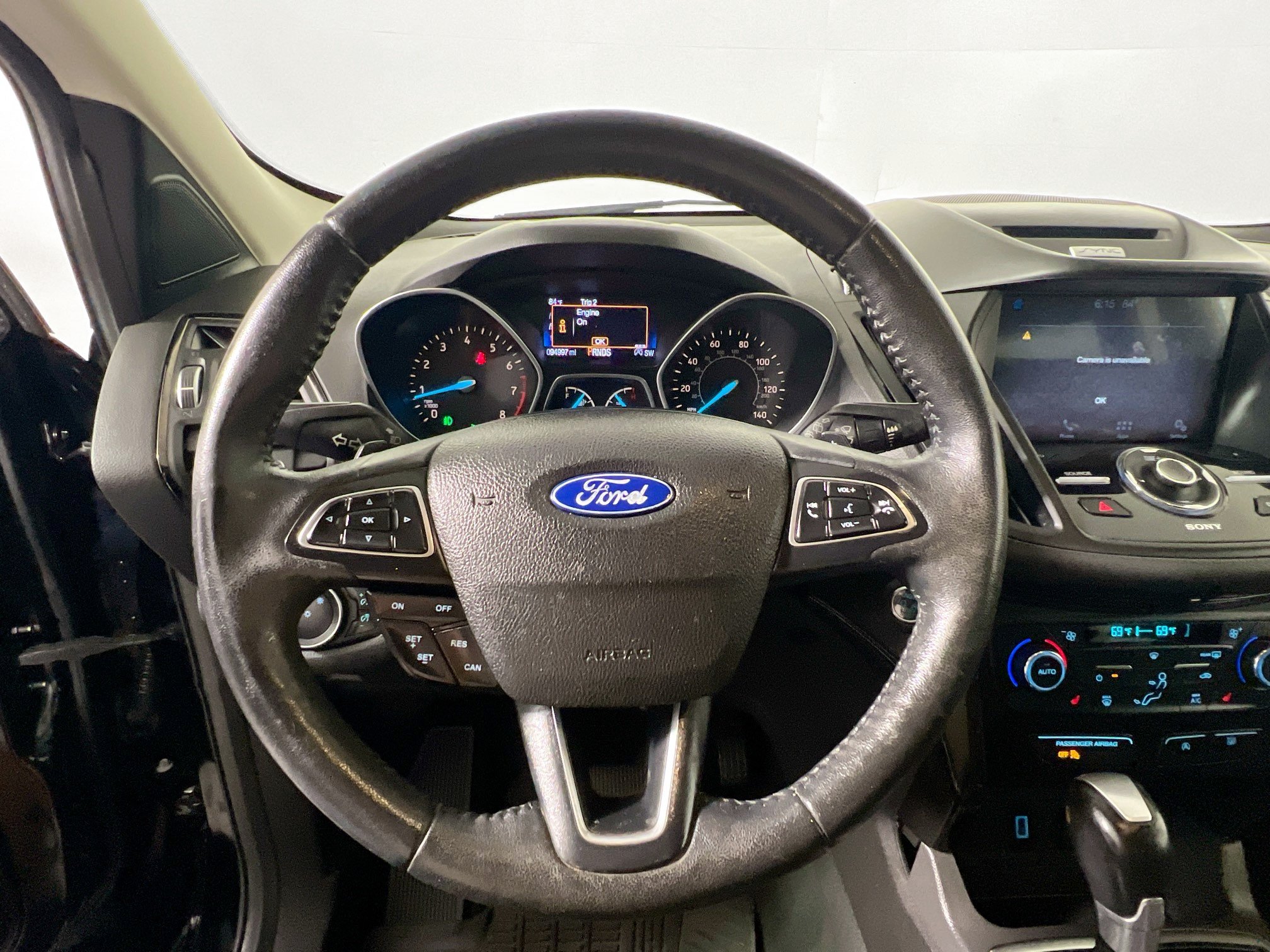 Used 2017 Ford Escape Titanium AWD/4WD image 17