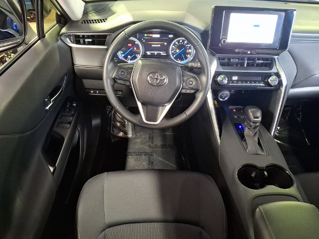Certified 2024 Toyota Venza LE AWD/4WD image 7