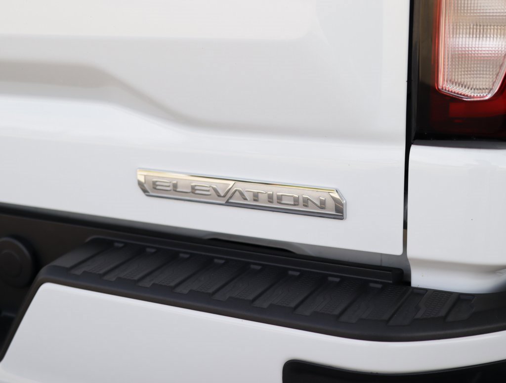 Used 2023 GMC Sierra 1500 Elevation image 32