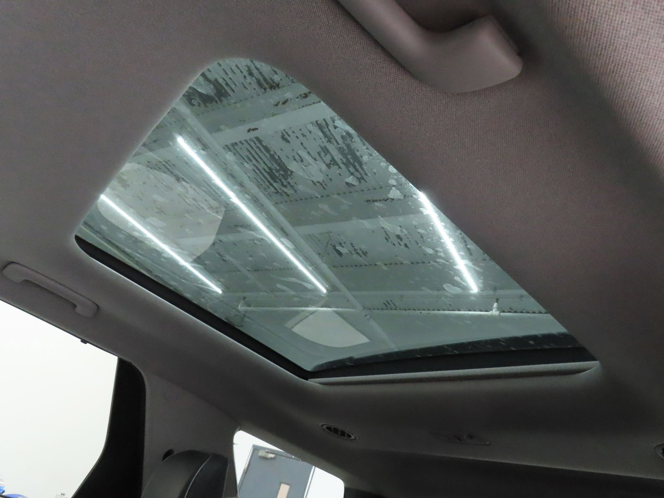 Used 2021 Hyundai Palisade Limited w/ Cargo Package image 22