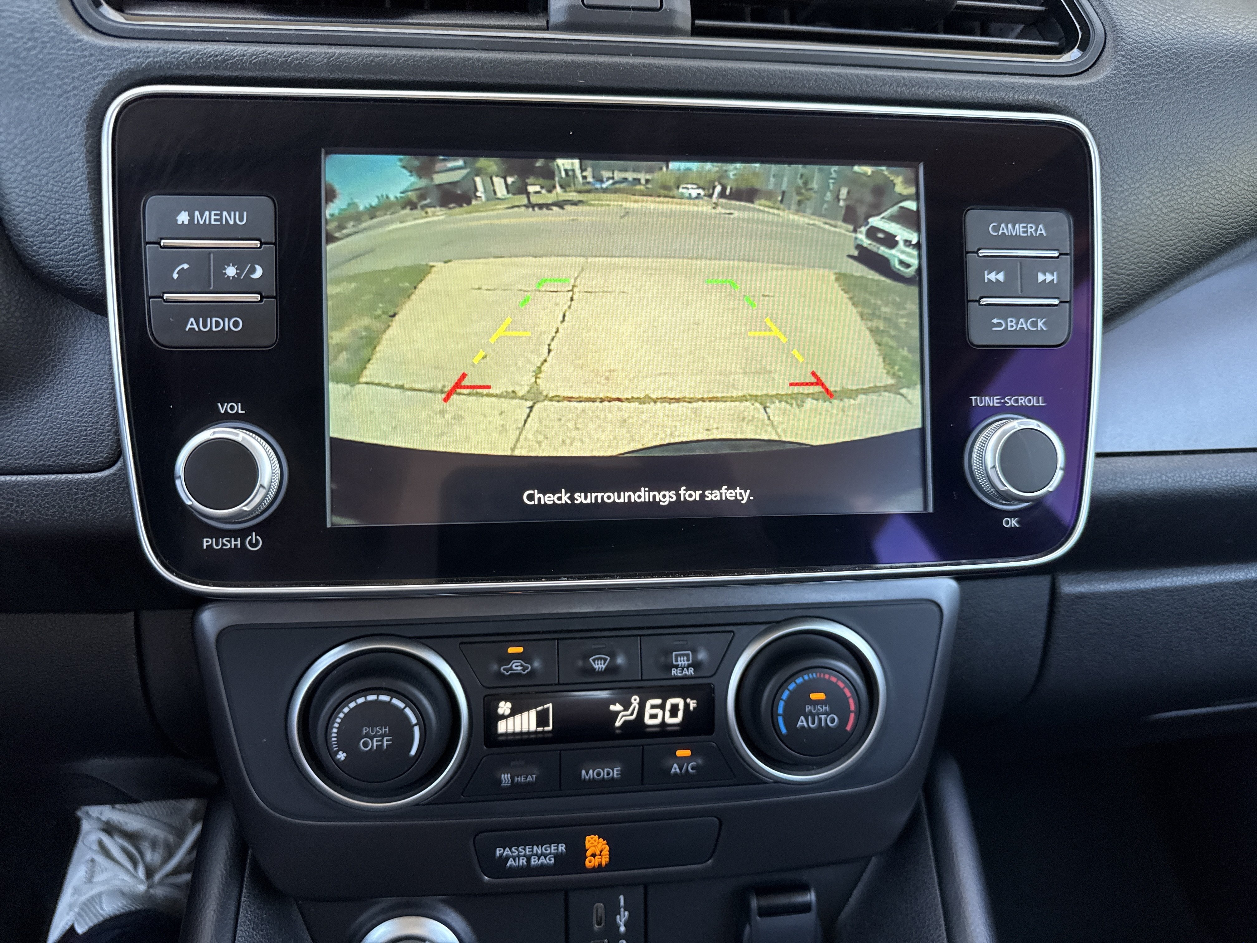 Certified 2025 Nissan Leaf S FWD image 18