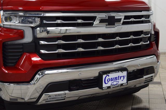 Used 2023 Chevrolet Silverado 1500 LTZ w/ LTZ Premium Package image 13